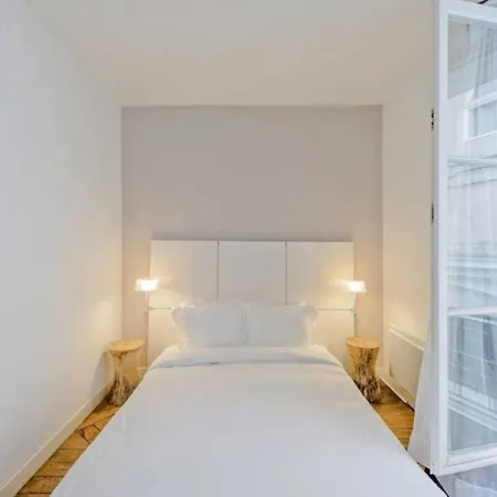 Family Flat Eiffel Tower Invalides Διαμέρισμα Παρίσι