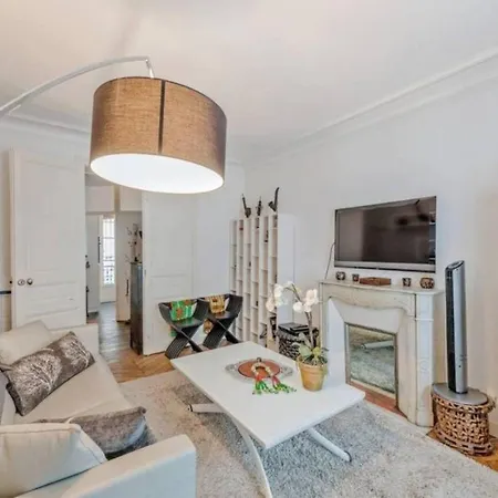 Family Flat Eiffel Tower Invalides Διαμέρισμα